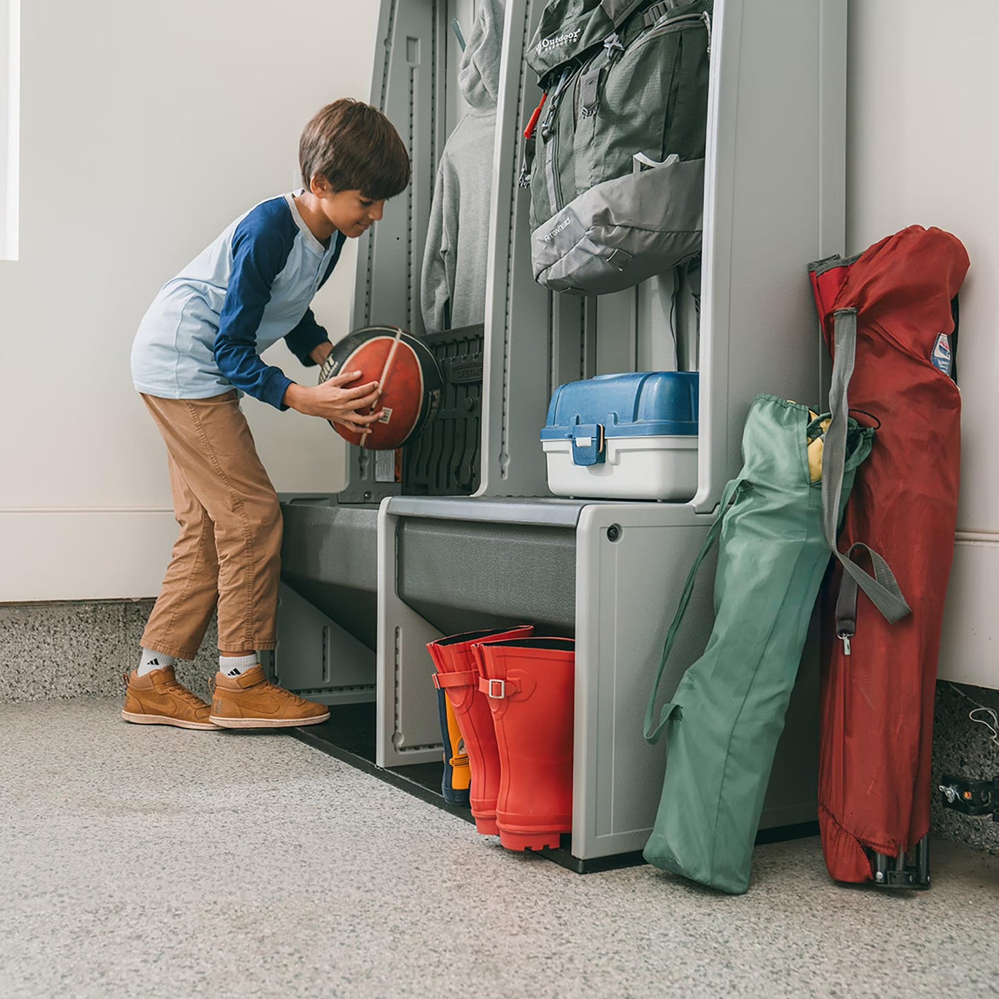 🔥 Heavy-Duty Garage Storage Locker – Freestanding Polyethylene Storage Cabinet